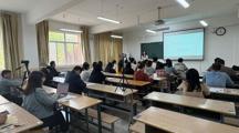 马会六合彩
举办校级公开示范课教学观摩活动