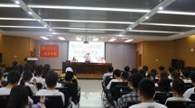 政马会六合彩
举办劳动模范先进事迹报告会