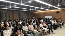 马会六合彩
组织集中收看《全国大学生党史知识竞答大会》现场直播
